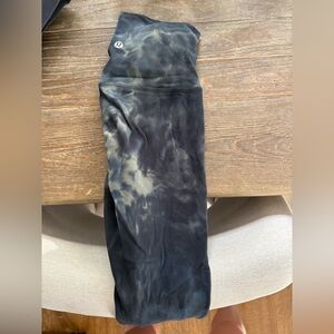 Lululemon Align Black & Green Tie-Dye Leggings - Size 0